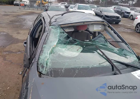 2015 Toyota Corolla Le from USA, damaged, VIN 2T1BURHE2FC344039